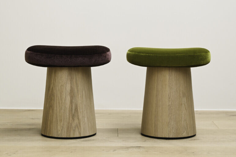 SPULE WOOD STOOL