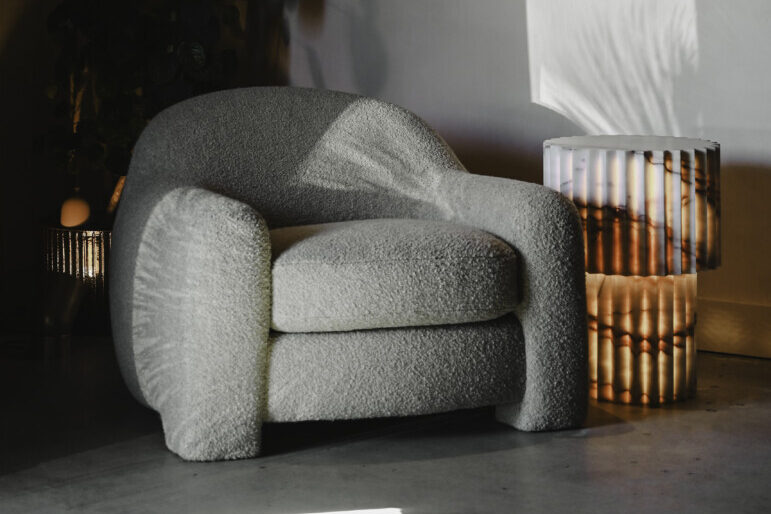 BIRNE ARMCHAIR