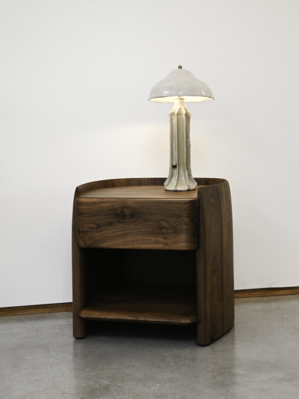 PANEEL SIDE TABLE