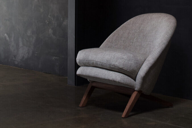 T – CHAIR