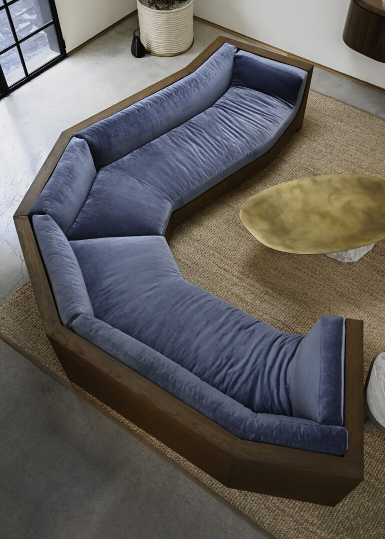 FRANCK SECTIONAL – ANGLED
