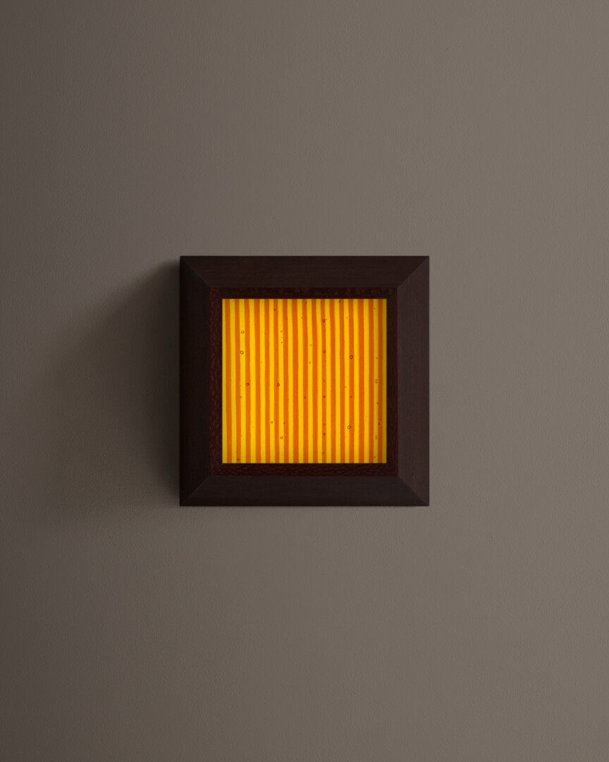MIRA SURFACE MOUNT – MEDIUM
