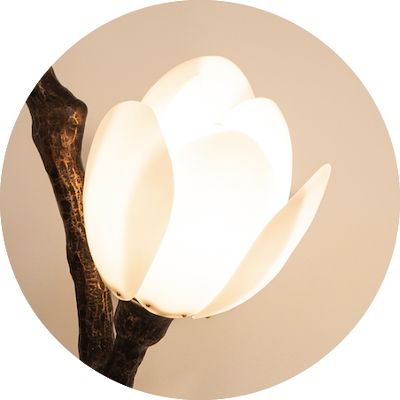 WHITE SHADE