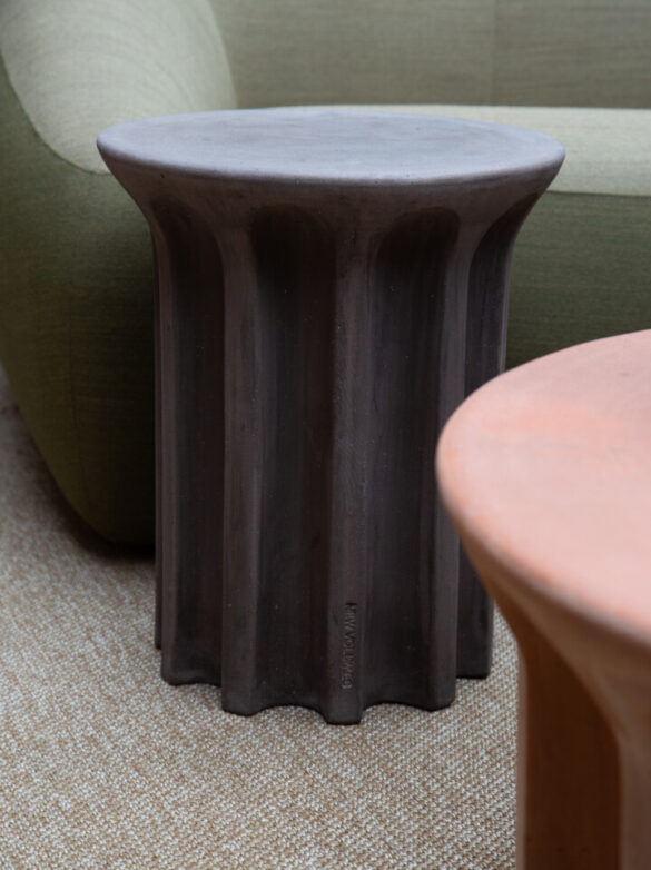 ECHO PB – SIDE TABLE