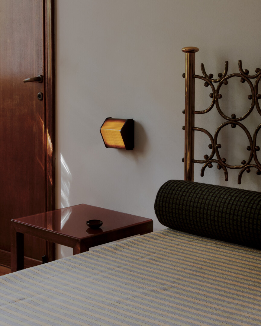 LYRA SCONCE