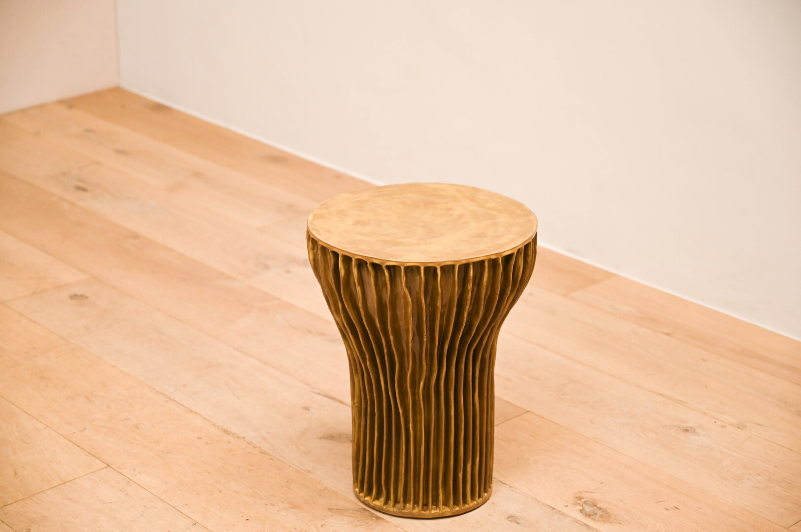 PERSEPHONE TABLE