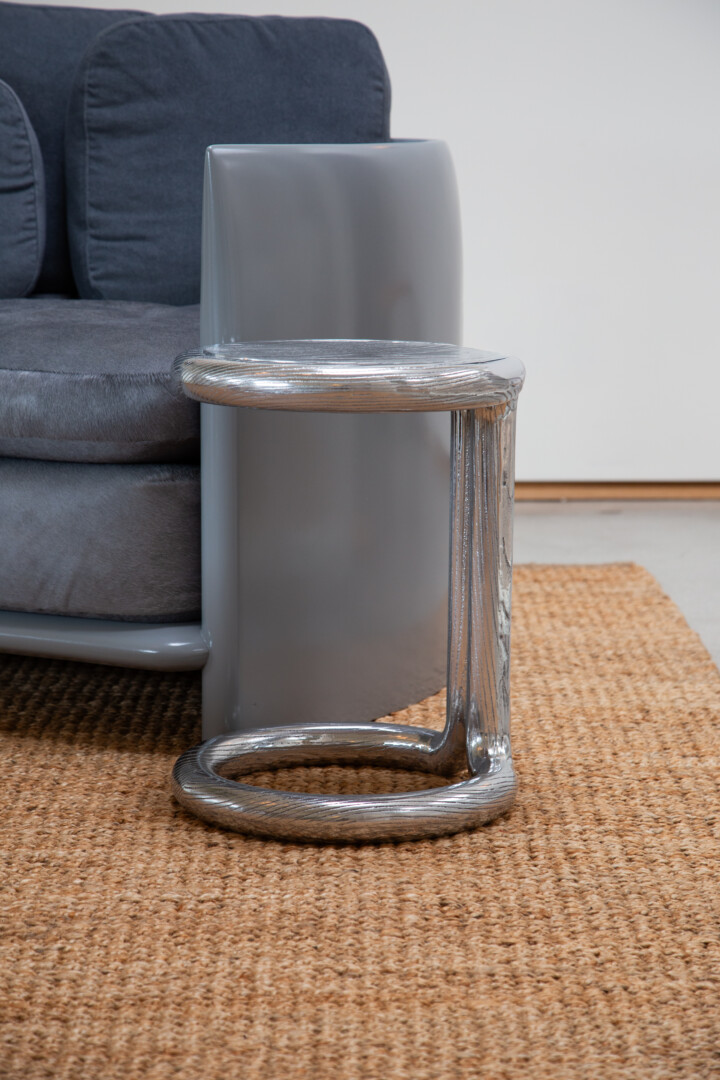 DUBEL SIDE TABLE CAST METAL