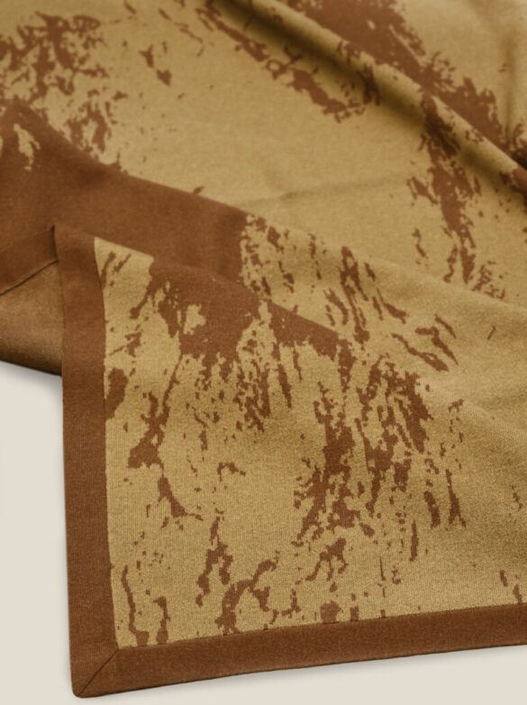 WELLE CASHMERE BLANKET – CAMEL