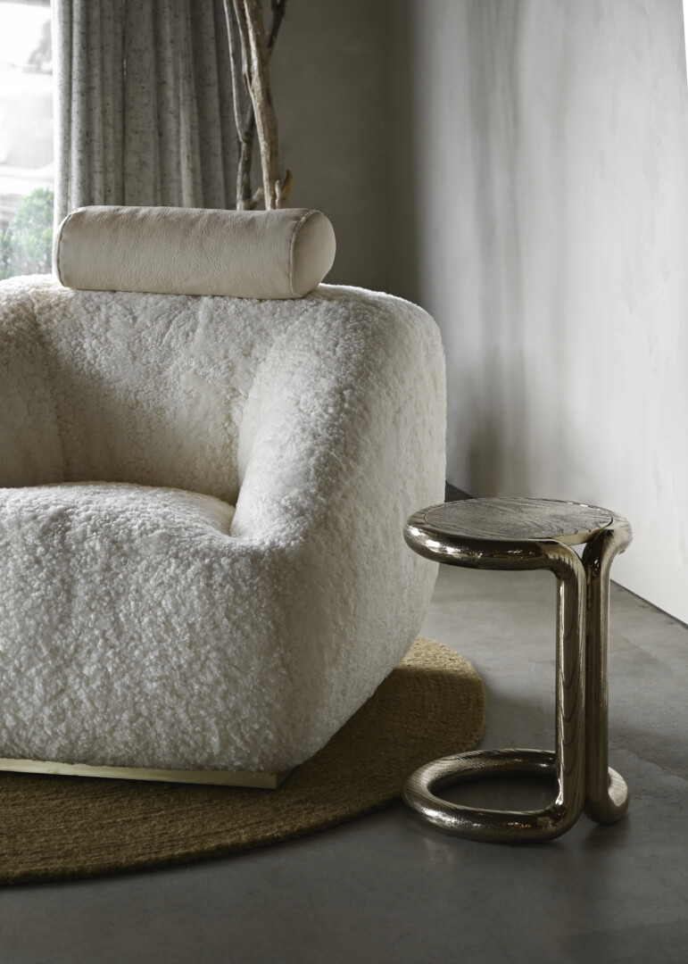 DUBEL SIDE TABLE CAST METAL