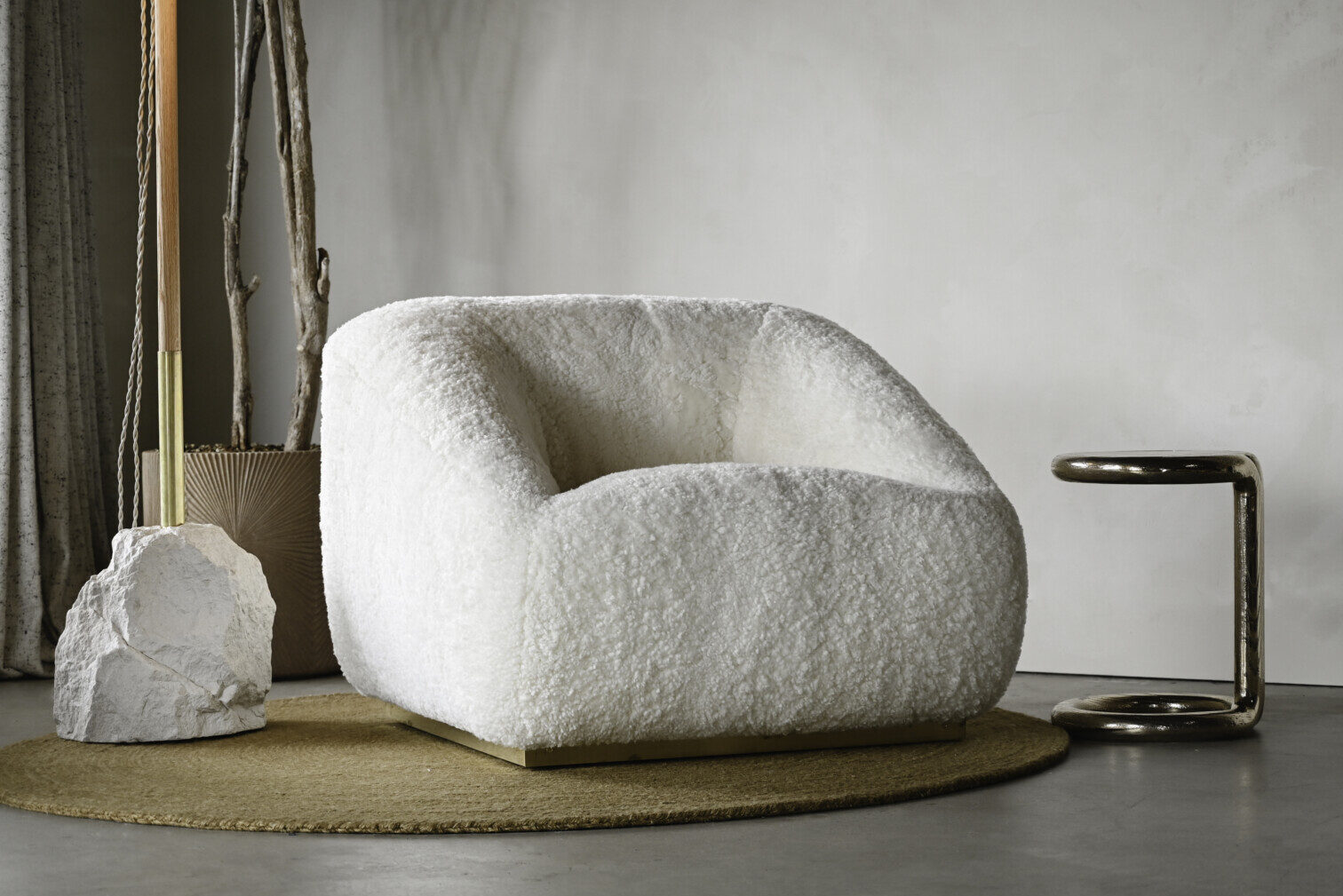 POUF LOUNGE CHAIR