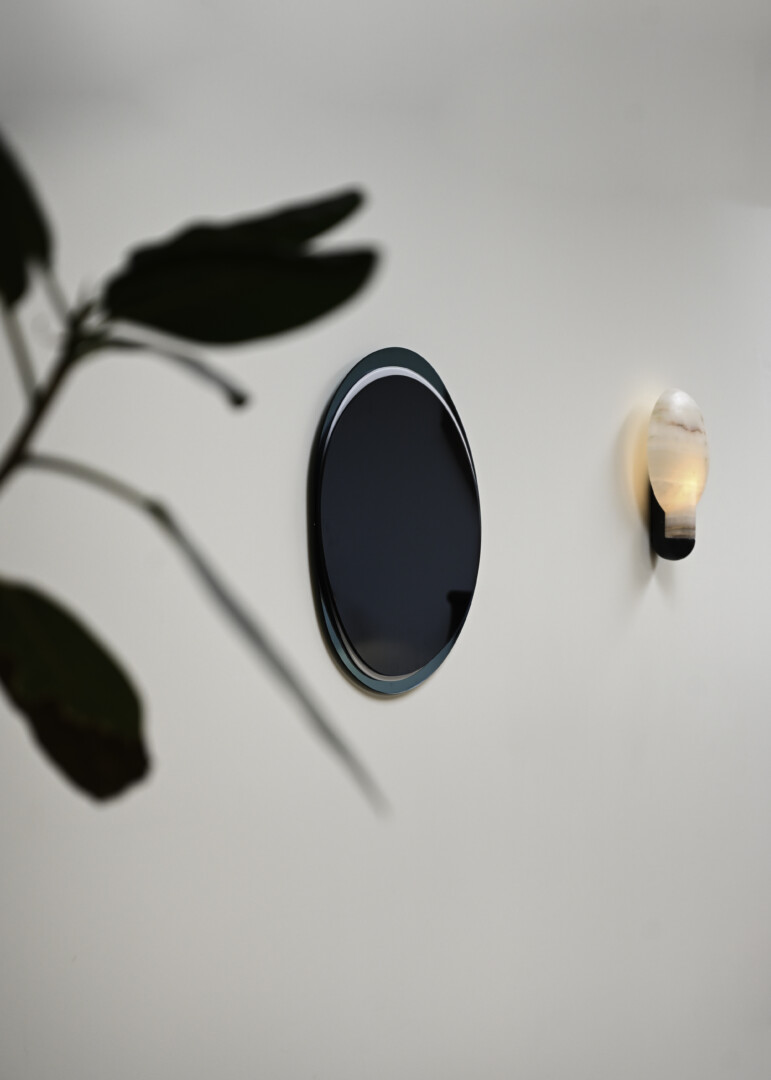 ECLIPSE LUNAR MIRROR