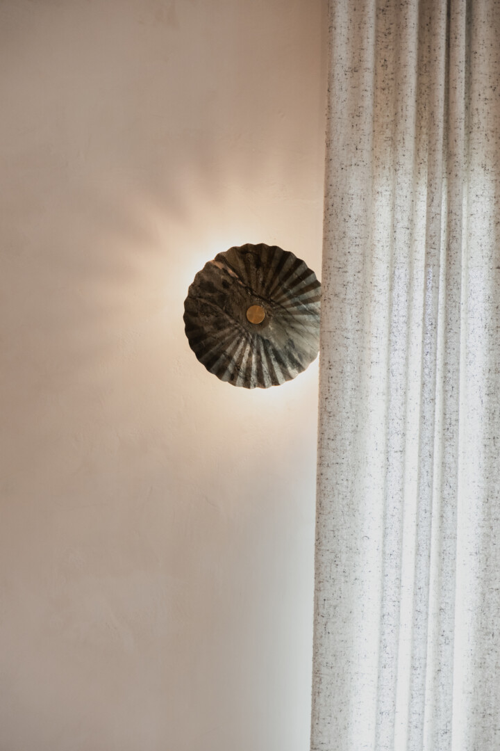 FALTEN SCONCE