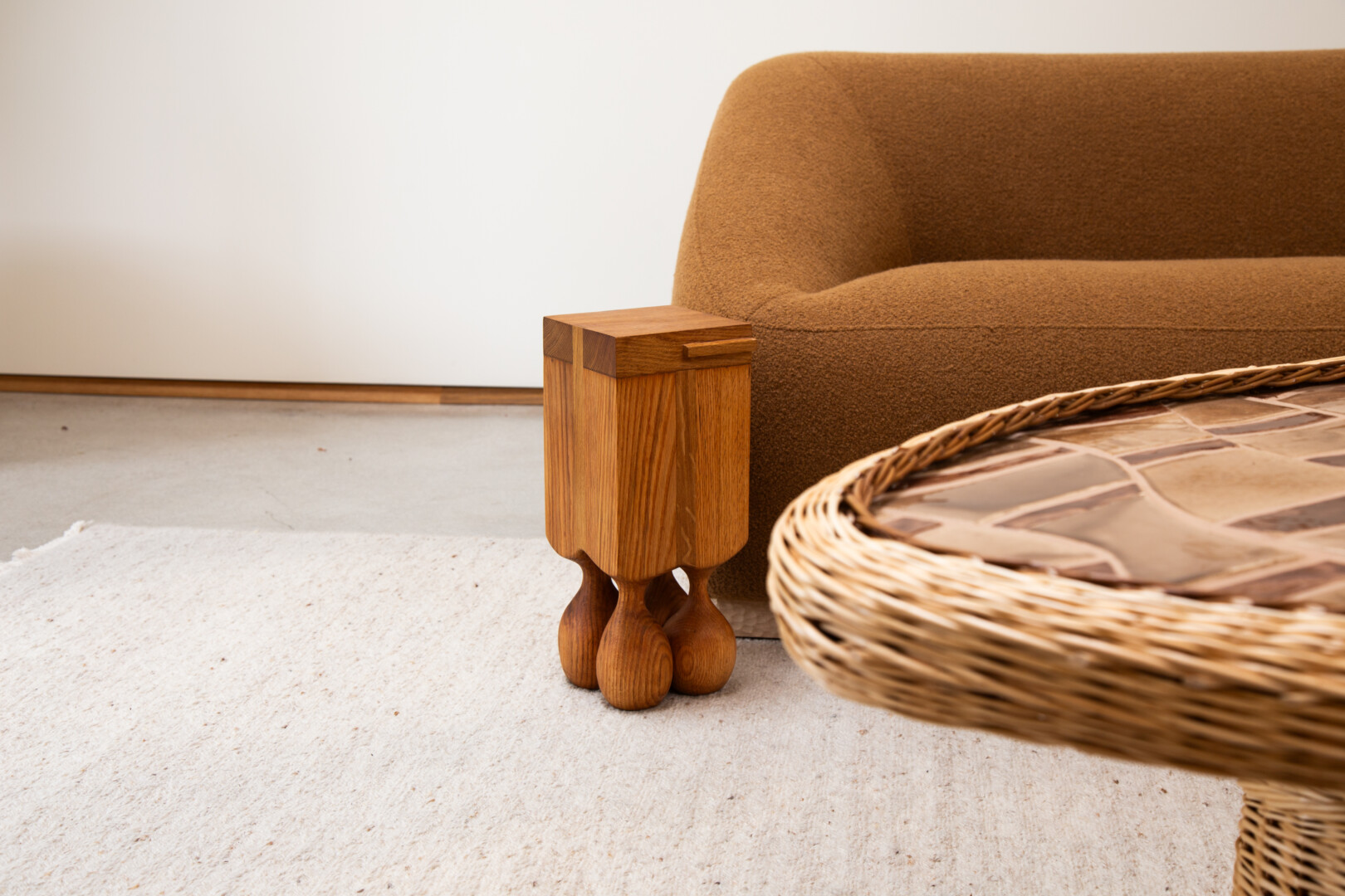 TABOURET “DROPS”