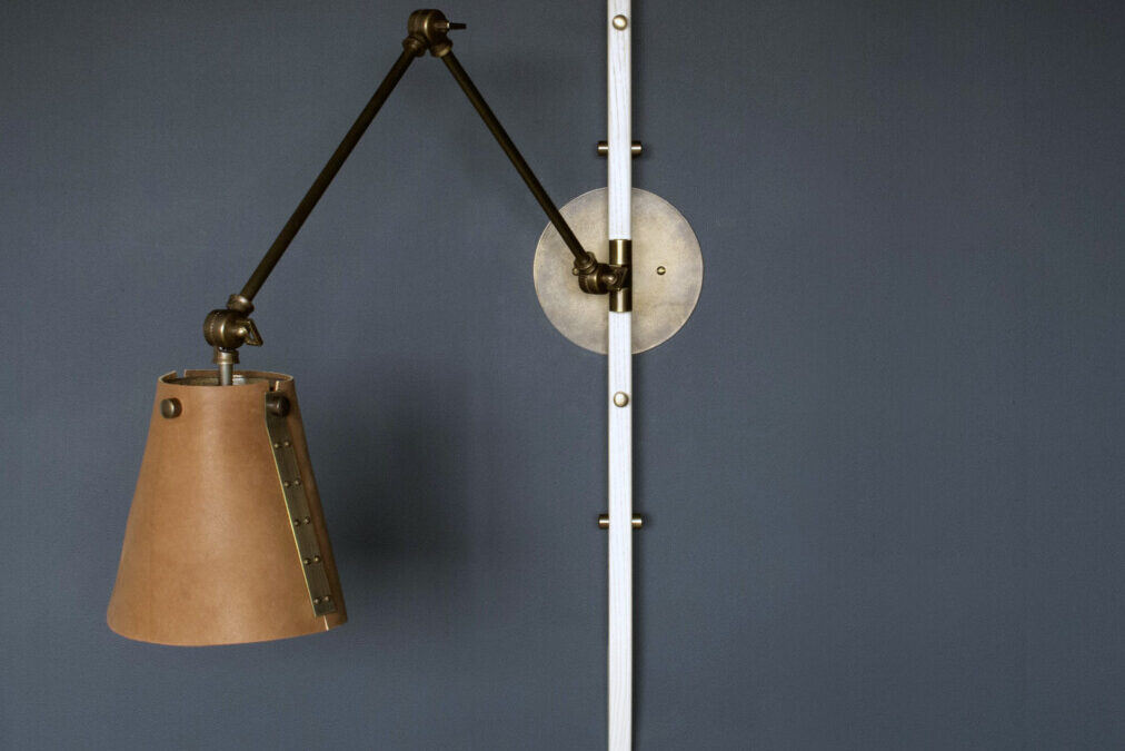 L’ARC 36″ SWIVEL SCONCE