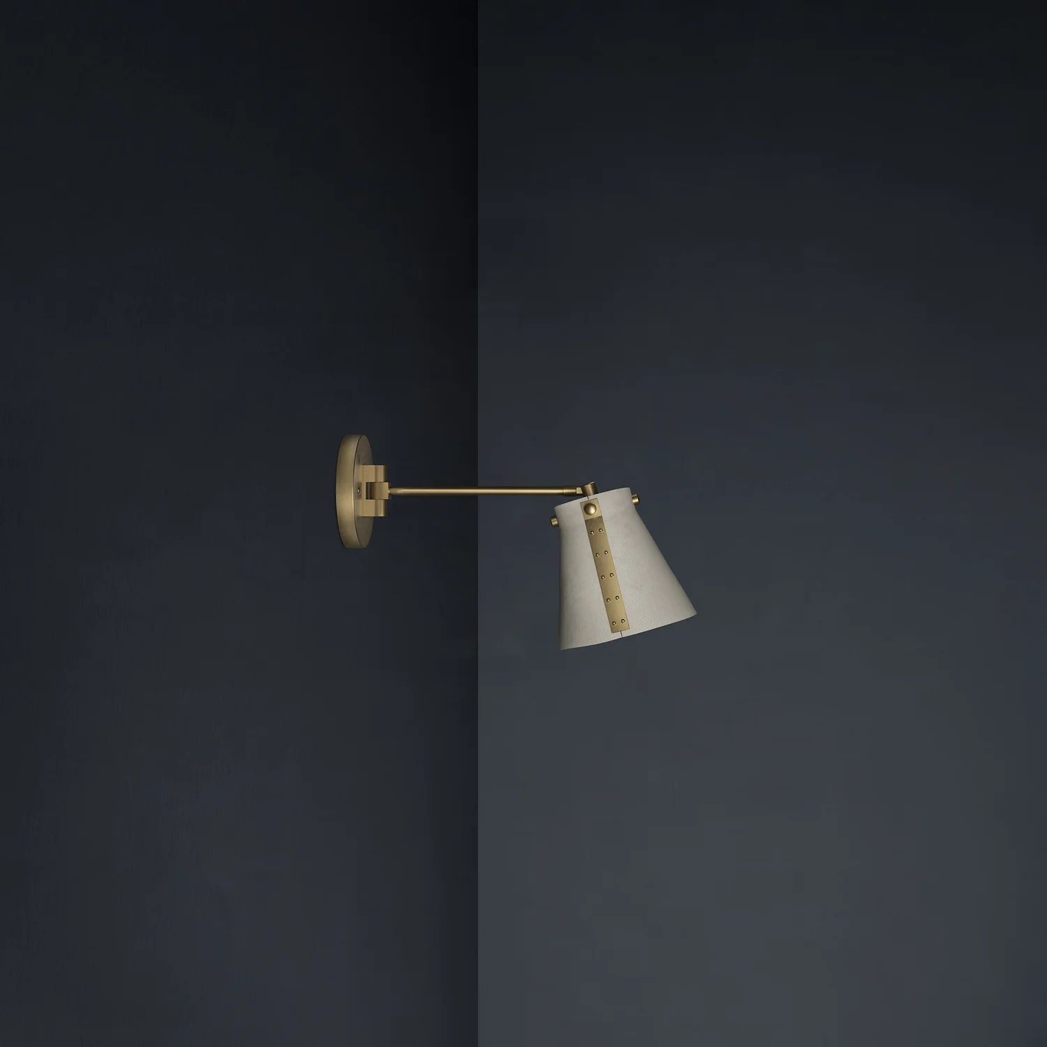 L’ARC LONG SCONCE SWIVEL
