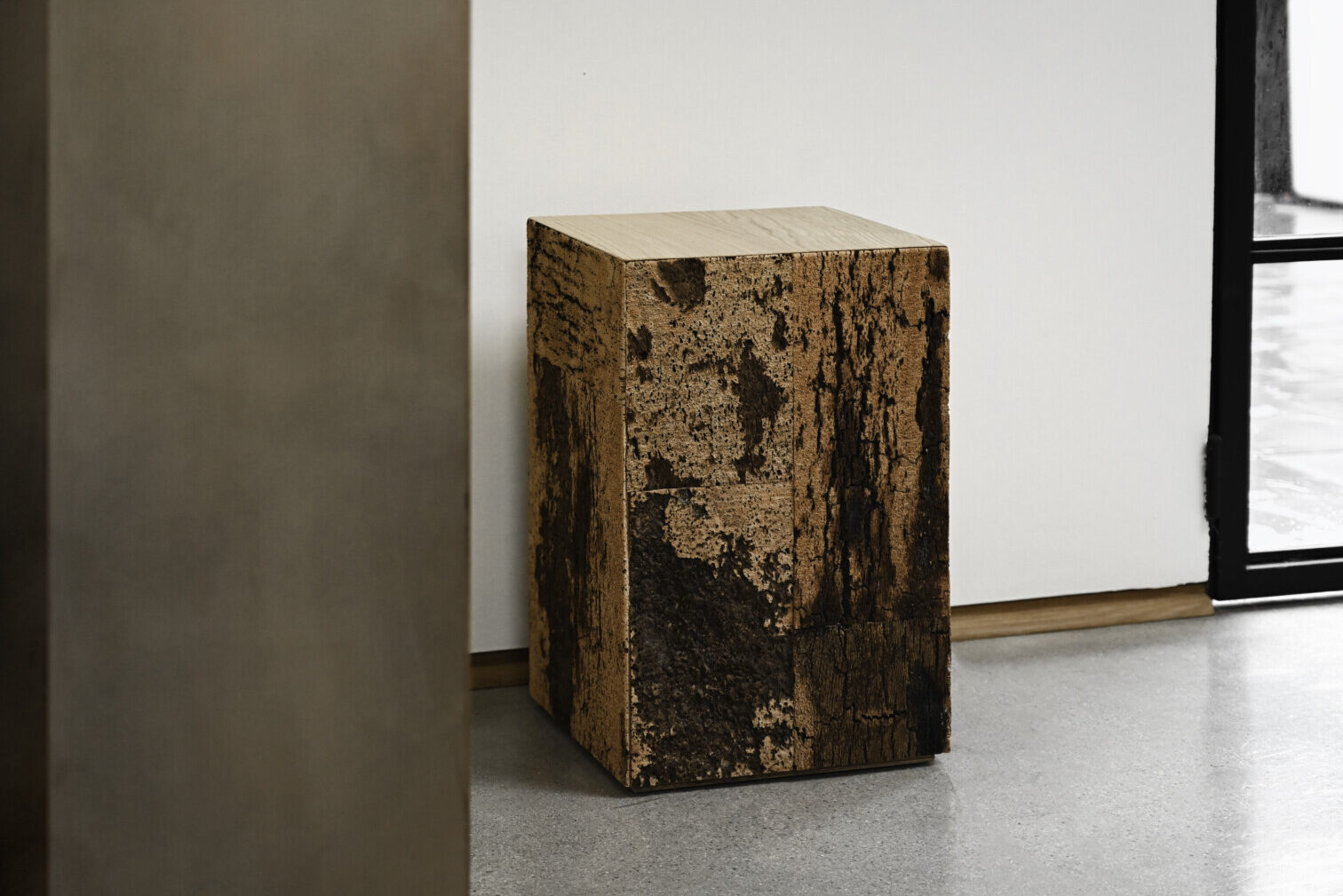 CUSTOM “NAKED” CORCHO PLINTH