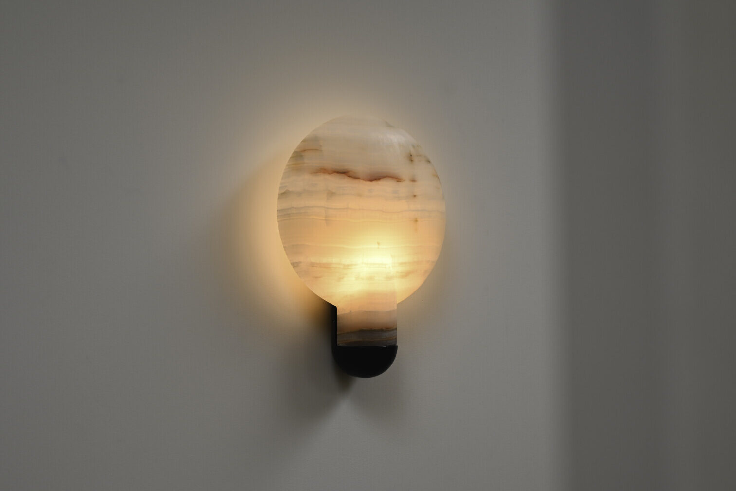 SURFACE SCONCE