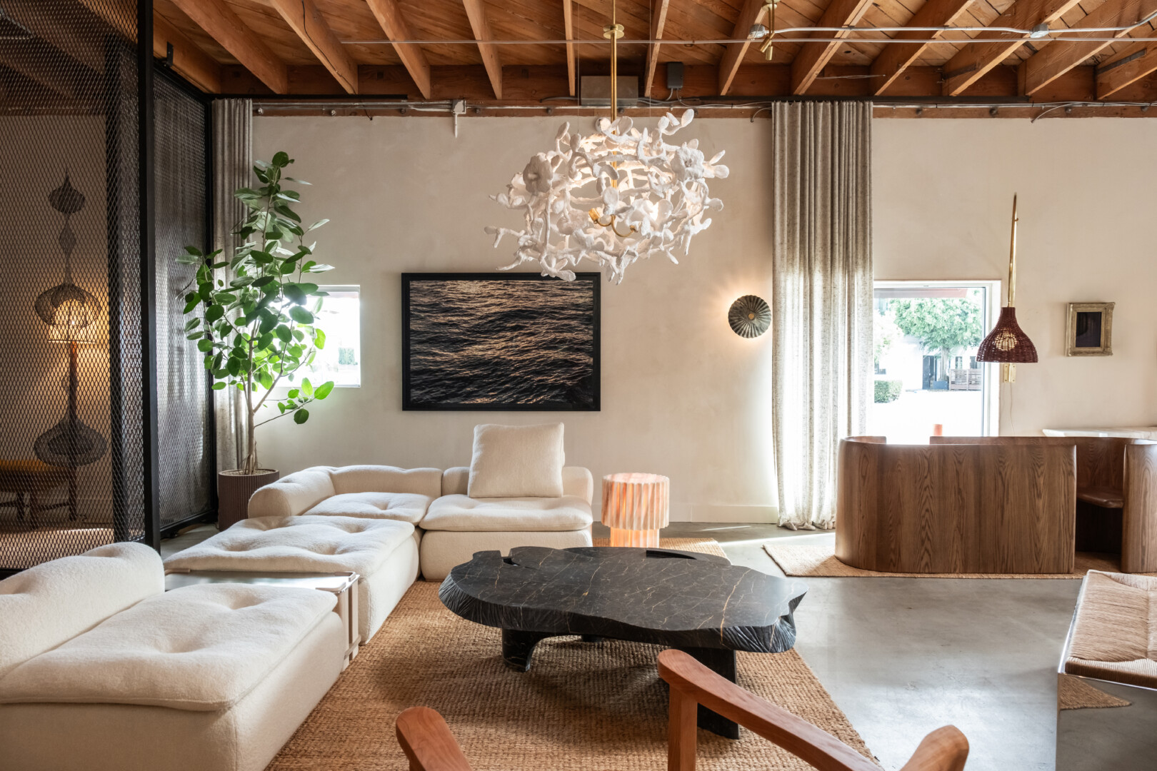 BRUGMANSIA CHANDELIER