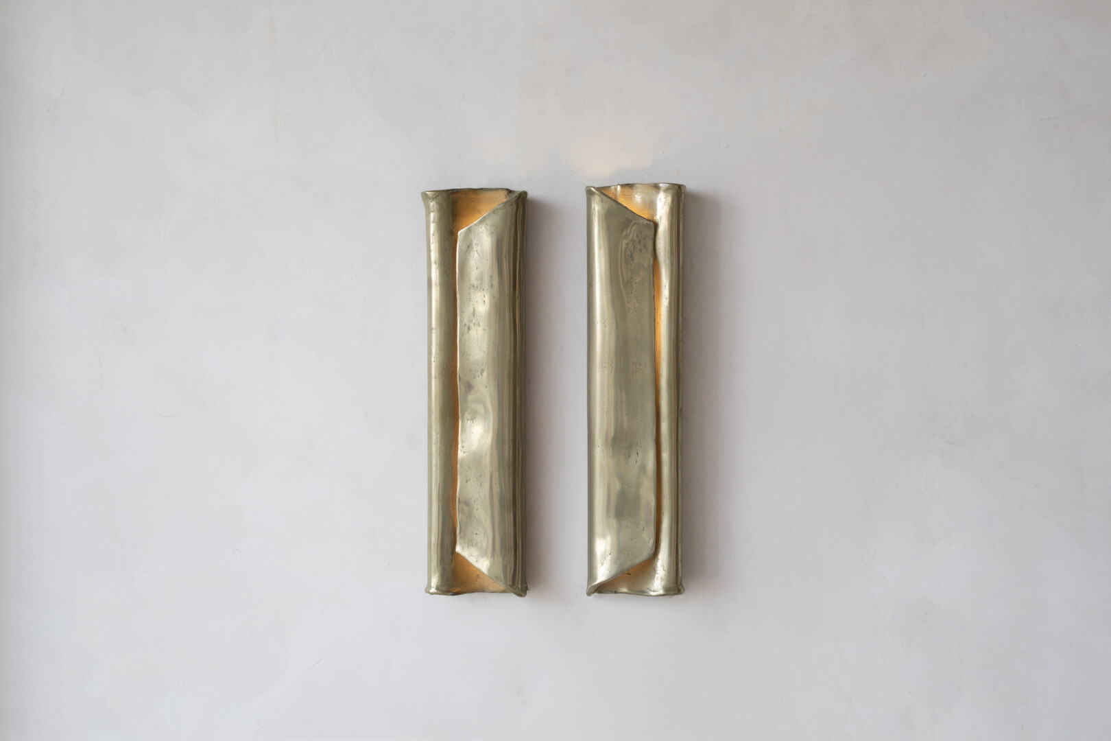 EMBRACE SCONCE – MEDIUM