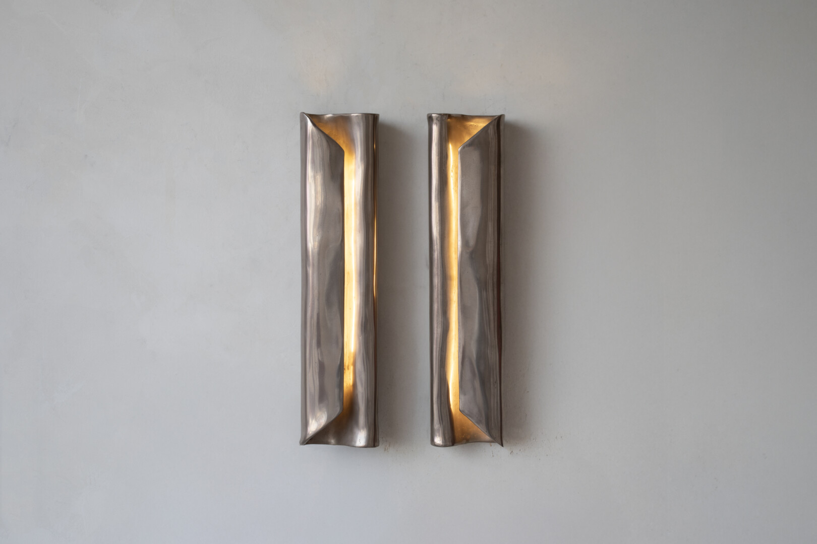 EMBRACE SCONCE – MEDIUM