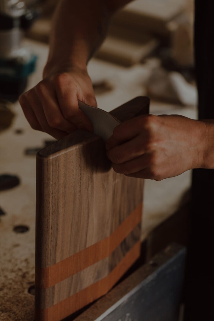 WIDE GUY PULL HANDLE