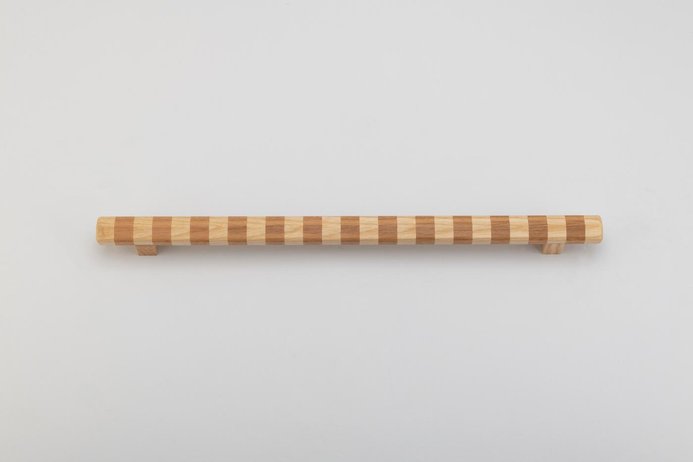 SENSIBLE STREAKER PULL HANDLE