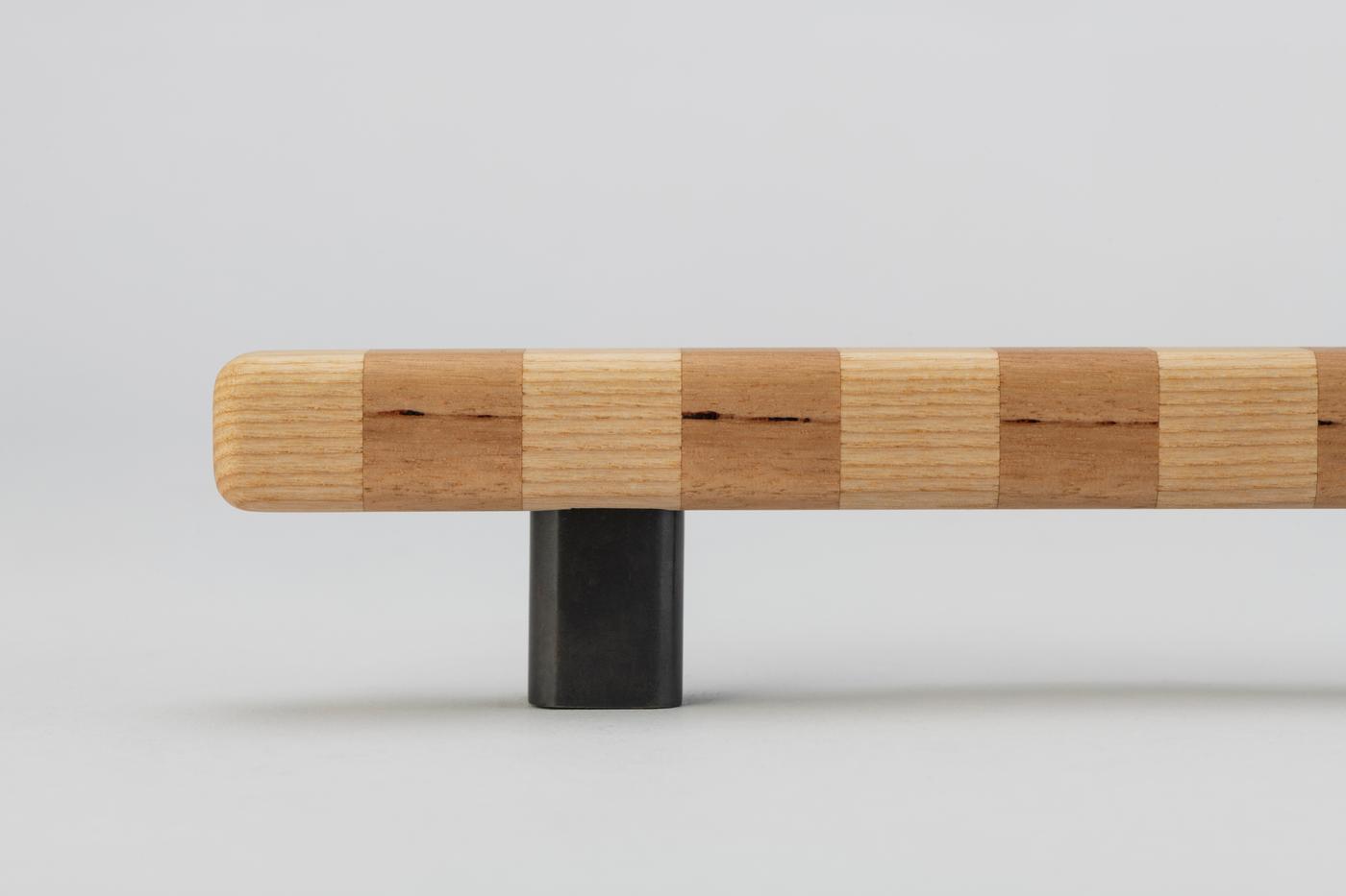 CLOSET STREAKER CABINET PULL