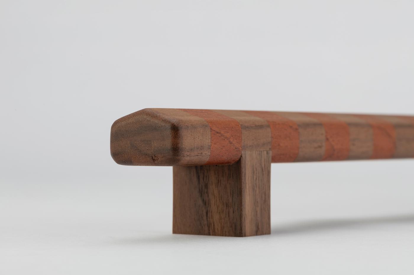 SENSIBLE STREAKER PULL HANDLE