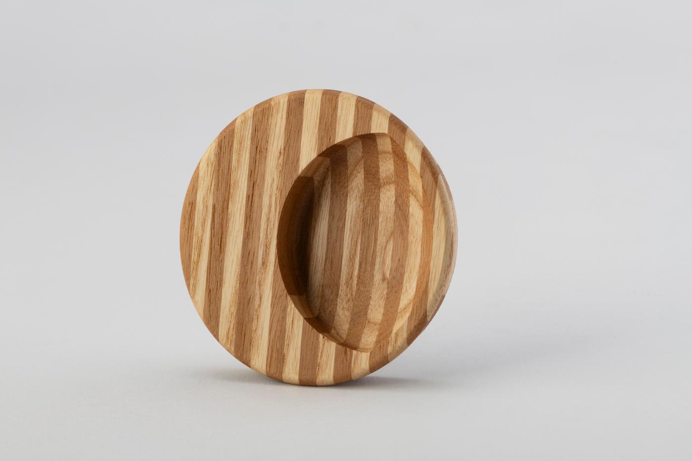 LUNACY SLIDING DOOR PULL