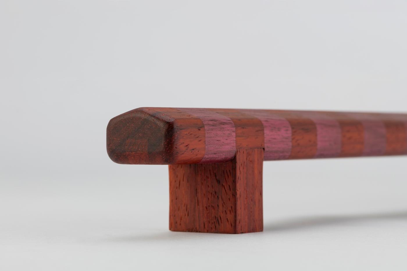 SENSIBLE STREAKER PULL HANDLE