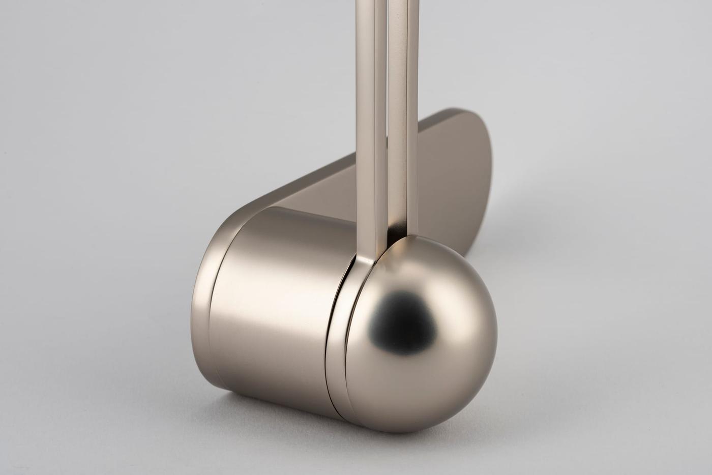 H01 – LEVER ON OVAL BACKPLATE