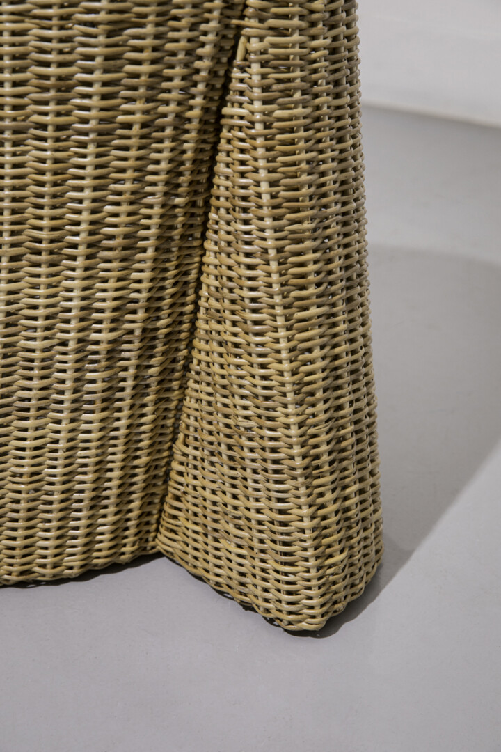 IBUJU SIDE TABLE 01