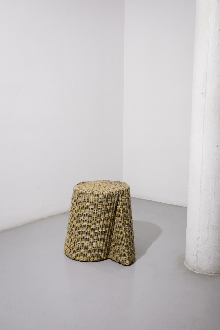 IBUJU SIDE TABLE 01
