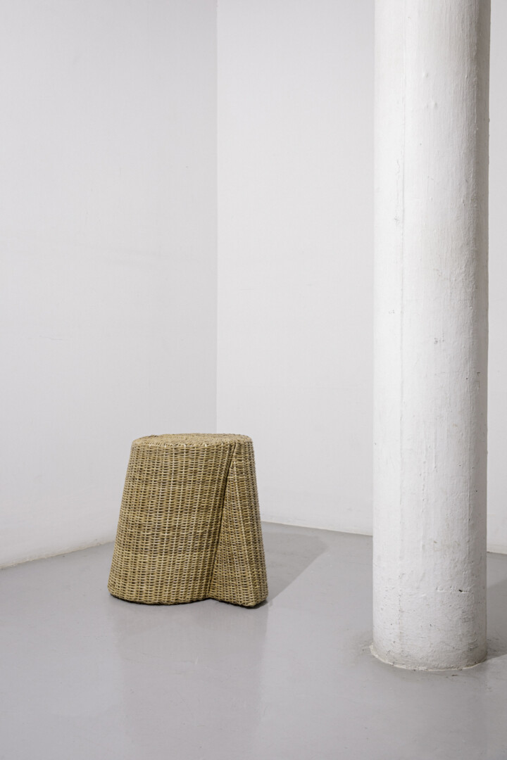 IBUJU SIDE TABLE 01