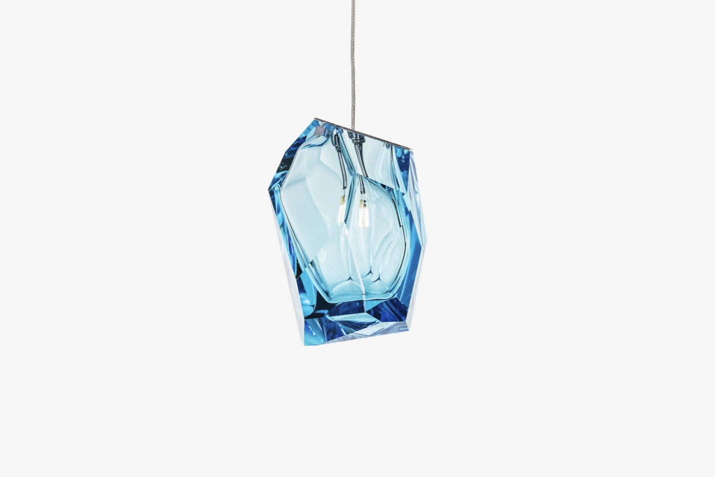 CRYSTAL ROCK RAW PENDANT