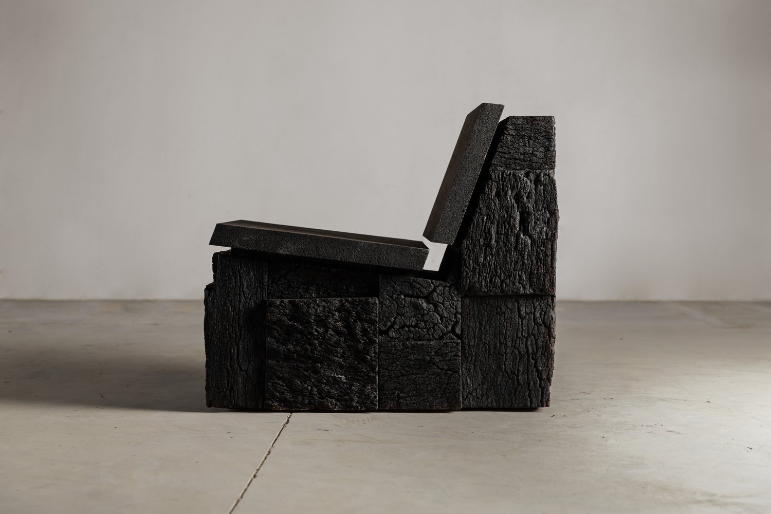 CORCHO LOUNGE CHAIR