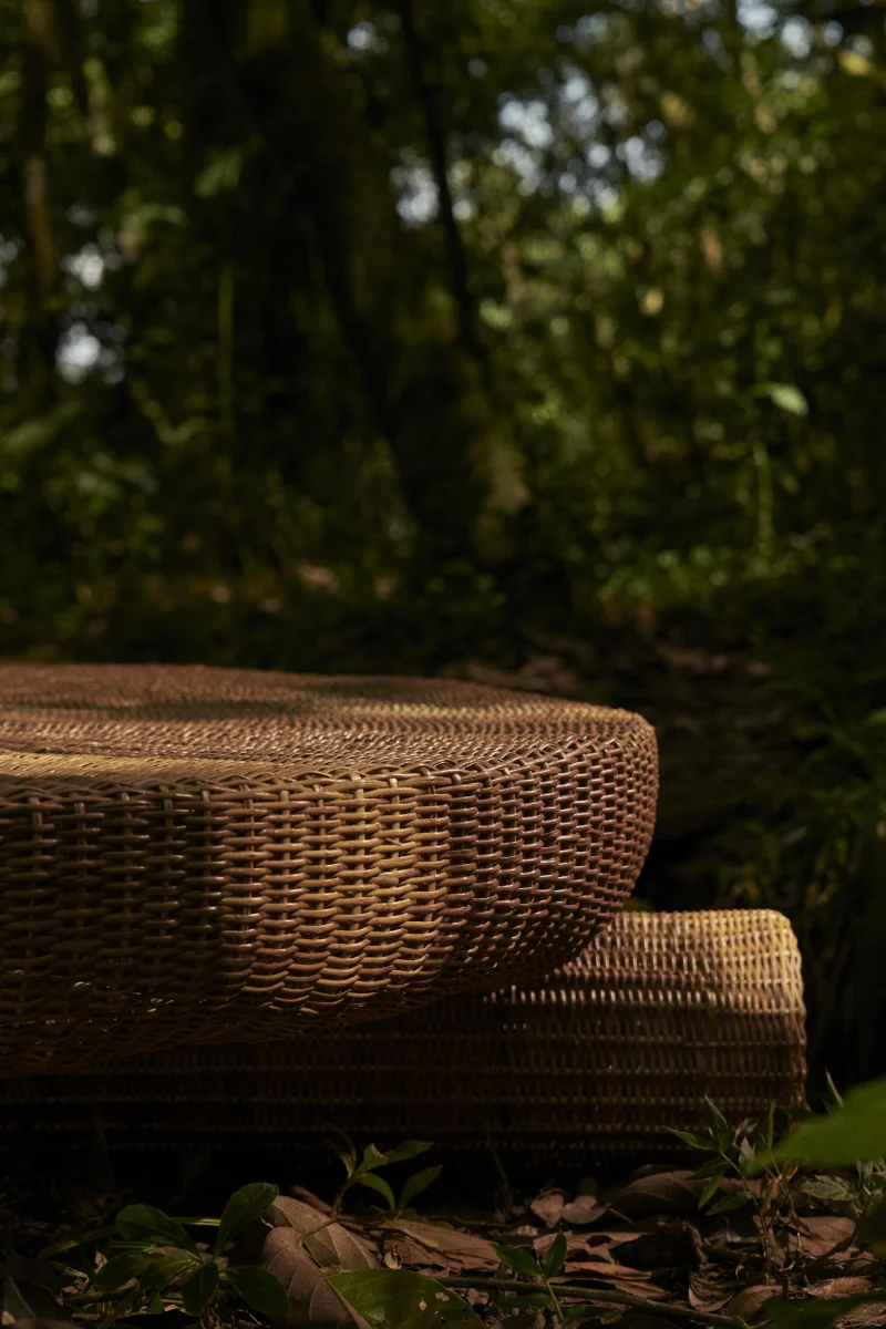 IBUJU COFFEE TABLE