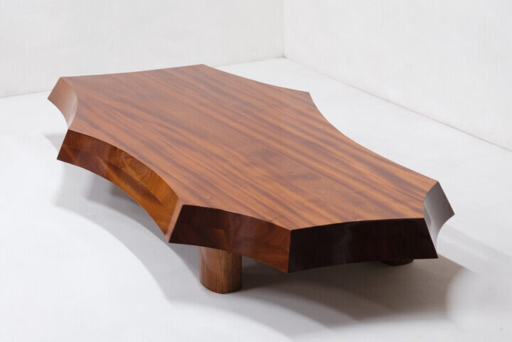 FREEE SHAPE COFFEE TABLE