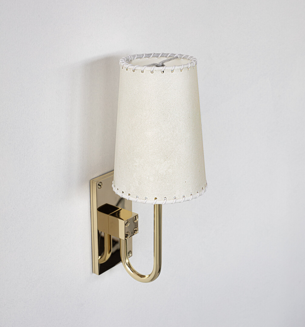SERIES 01 MINI UPRIGHT SCONCE