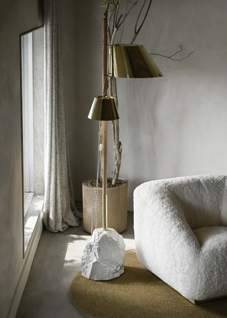 BOULDER DOUBLE SHADE FLOOR LAMP