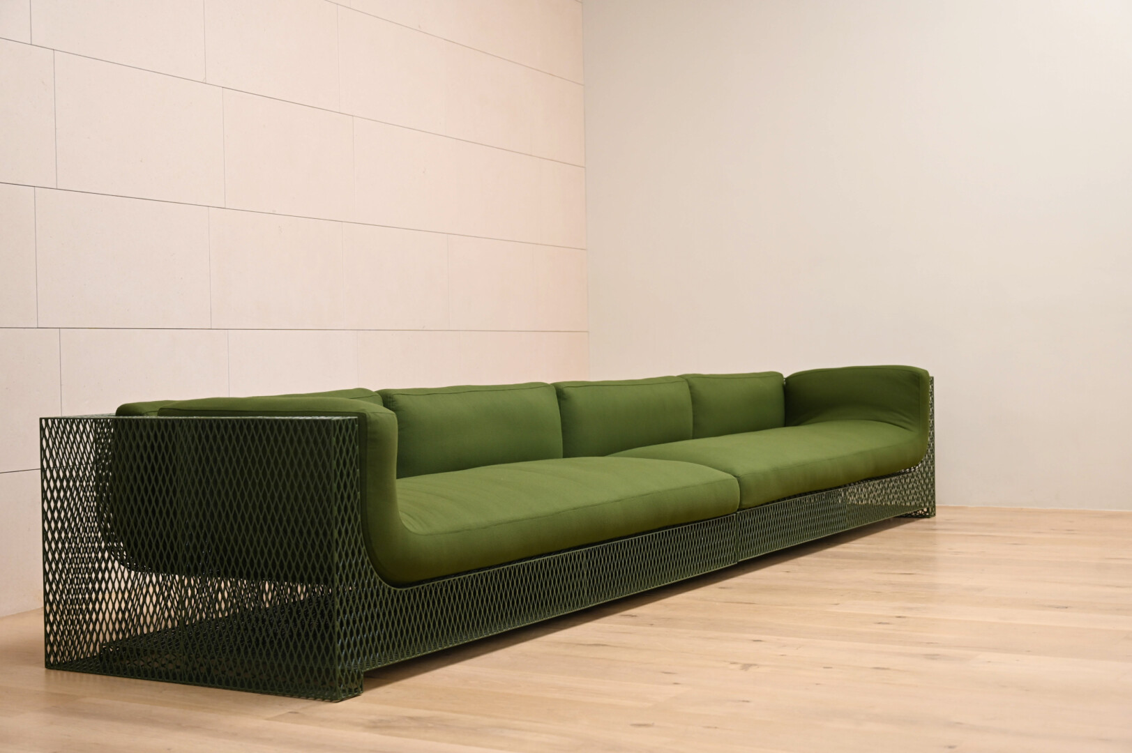FRANCK SOFA – EXPANDED STEEL