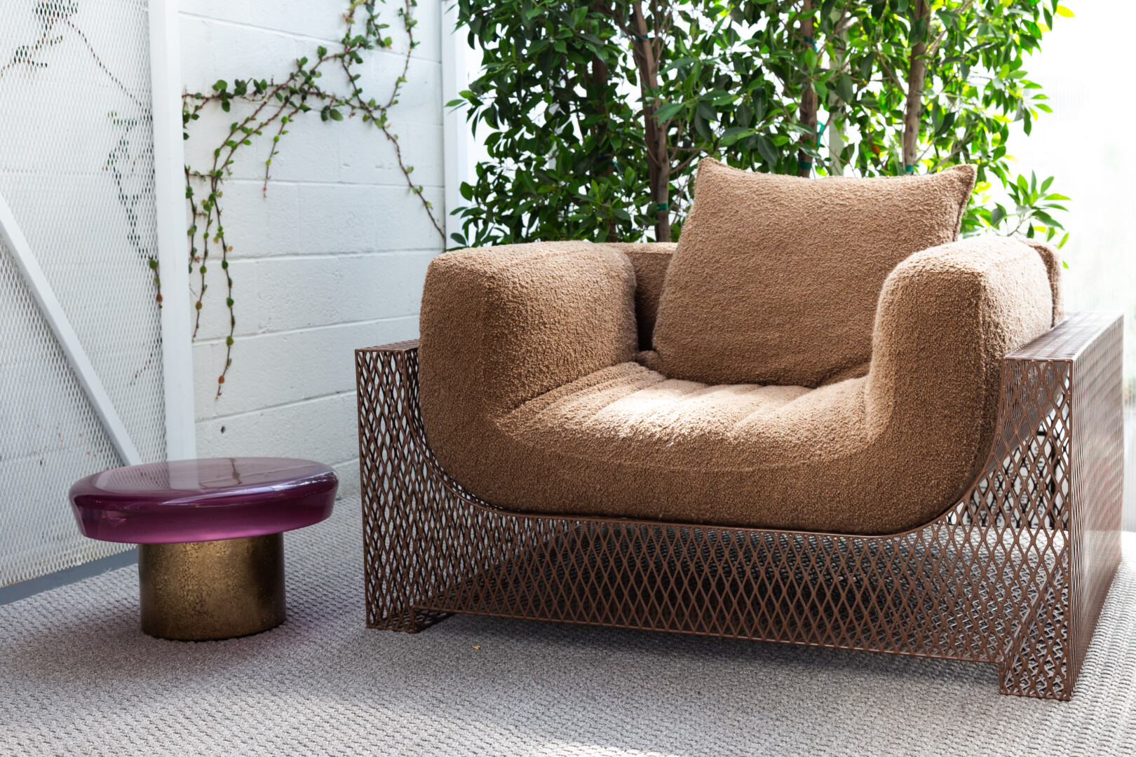 EXPANDED STEEL FRANCK LOUNGE CHAIR