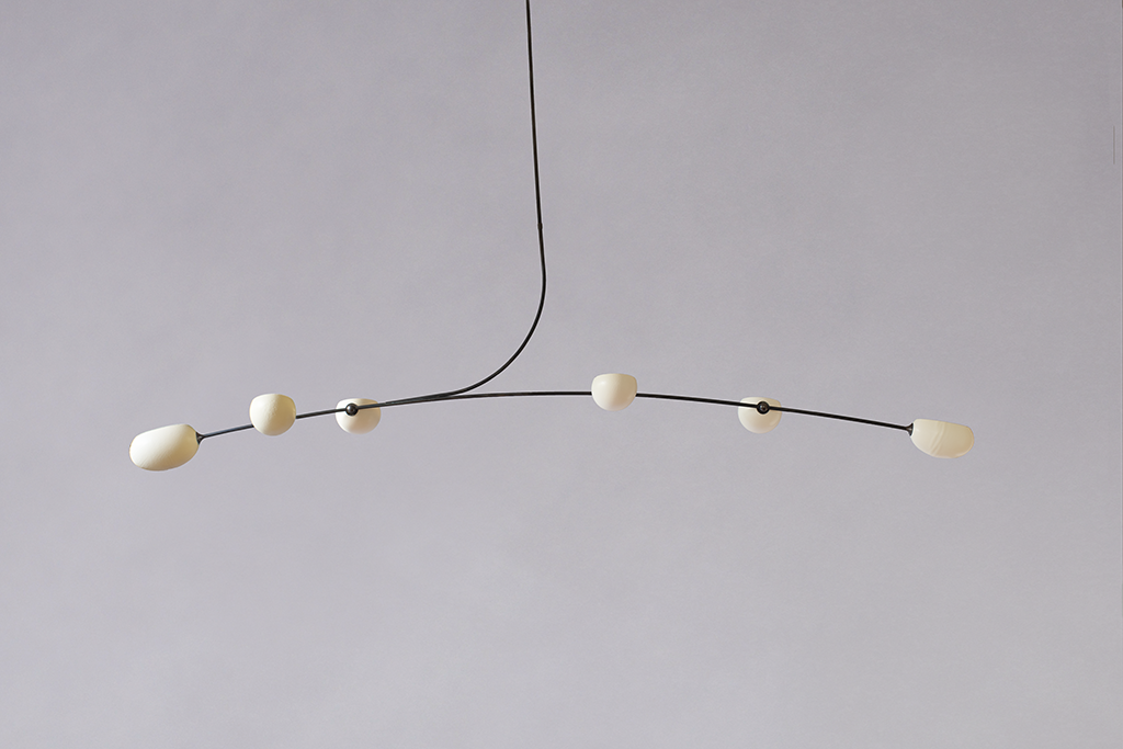 LURE VI PENDANT