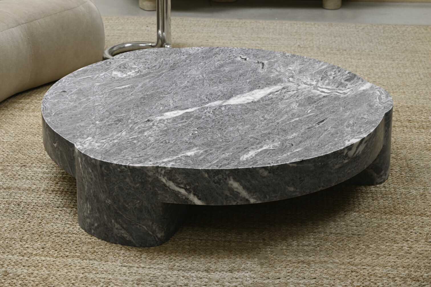 ERDE COFFEE TABLE – STONE