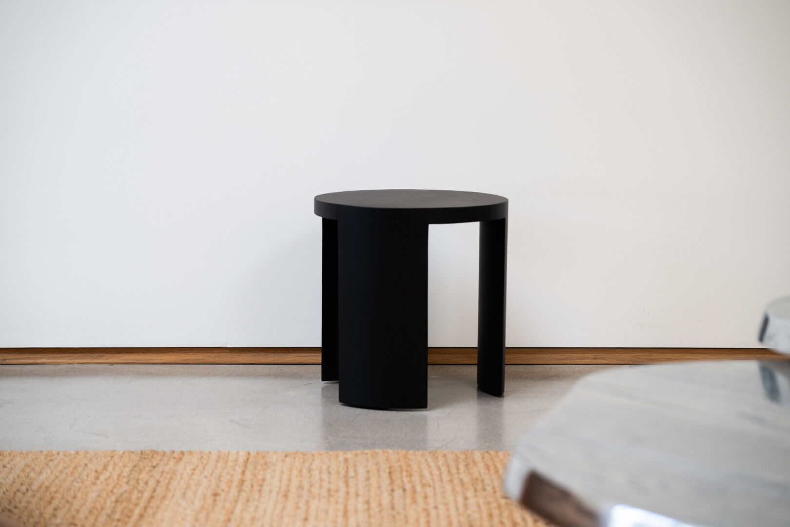 NORT SIDE TABLES
