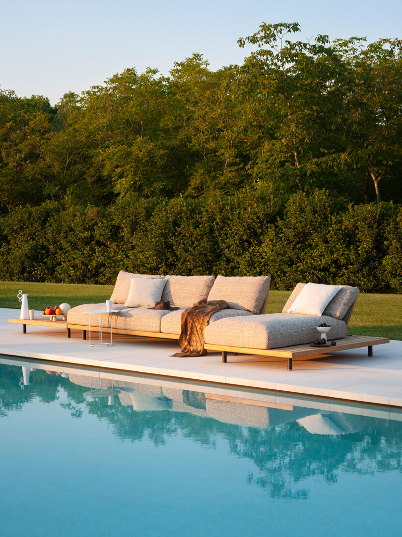 PHILIA SOFA