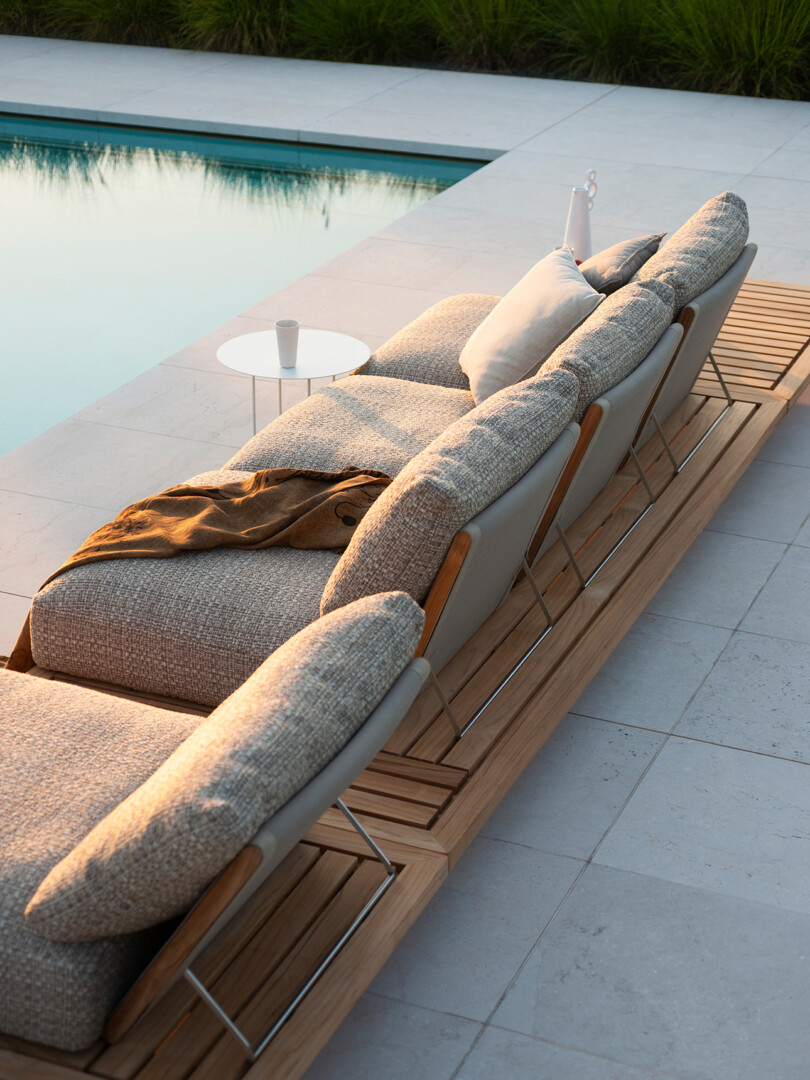 PHILIA SOFA