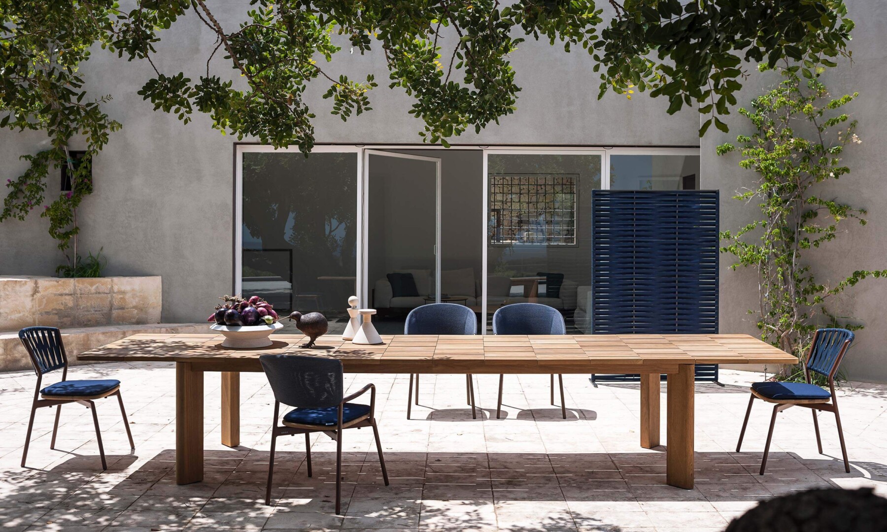 BRICK 002 EXTENDABLE TABLE