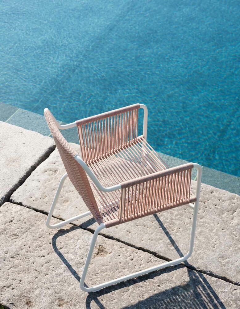 HARP 359 ARMCHAIR