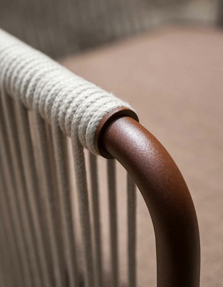 HARP 359 ARMCHAIR